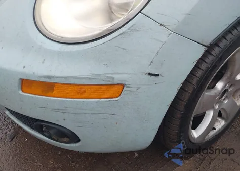 2006 Volkswagen New Beetle 2.5/2.5 (A6) из США, поврежденный, VIN 3VWSF31Y86M323308